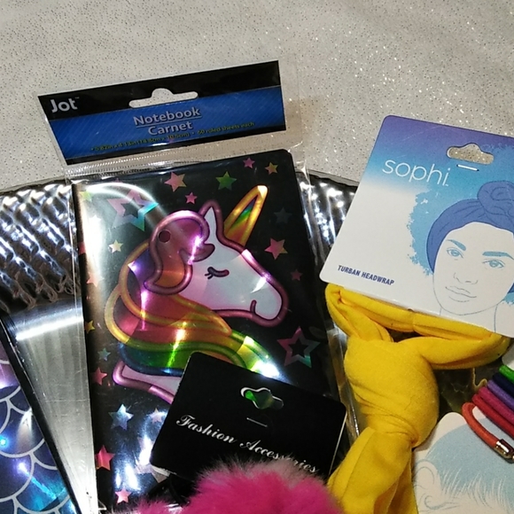 🦄NWT 6 PIECE HAIR ACCESSORIES SET W/MERMAID OR 🦄 - Picture 4 of 8